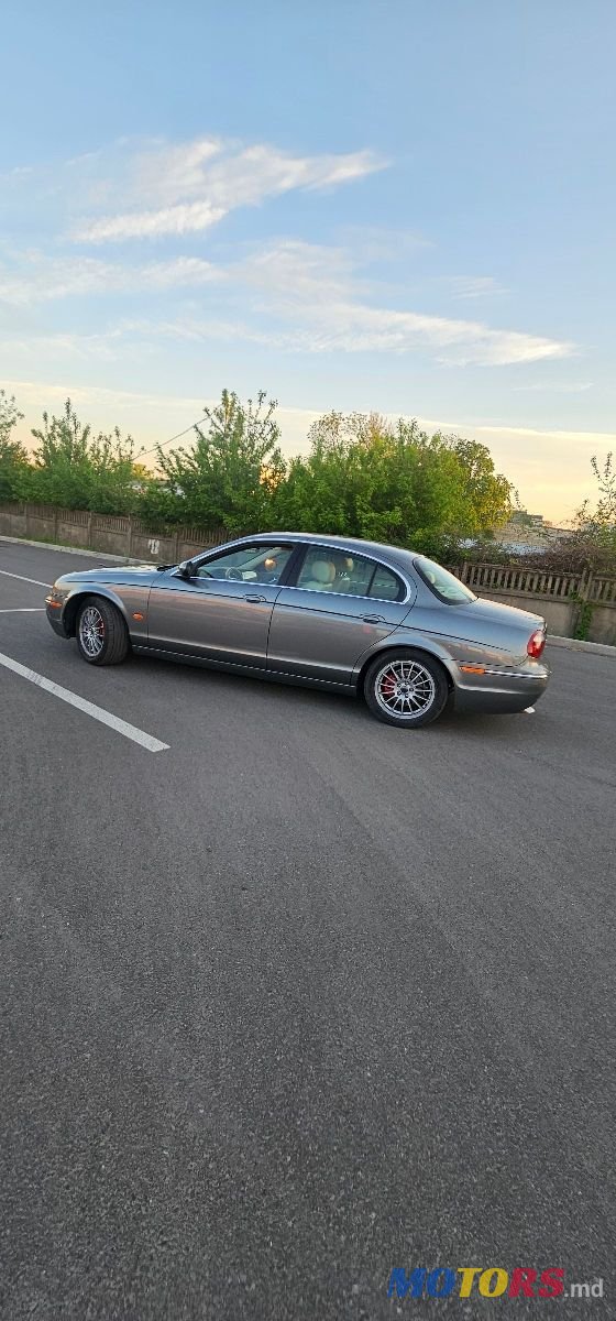 2004' Jaguar S-Type photo #4