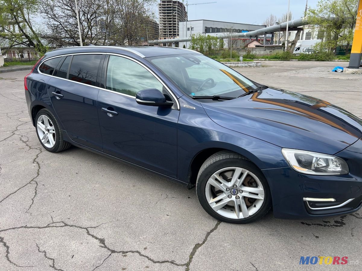 2014' Volvo V60 photo #5