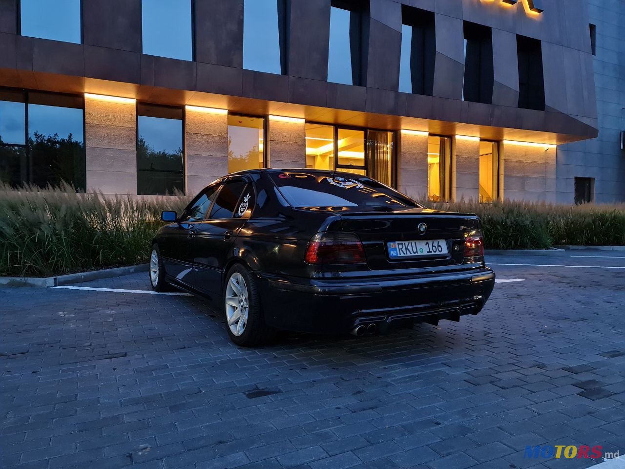 2002' BMW 5 Series photo #4