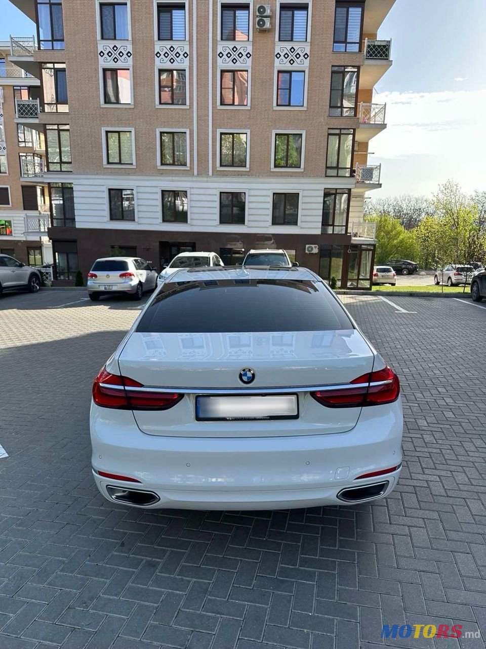 2018' BMW 7 Series photo #3