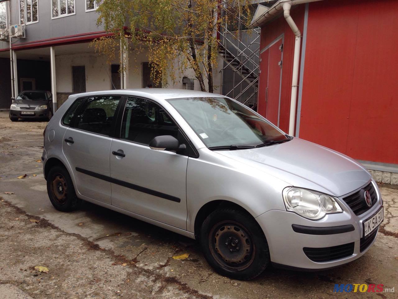 2006' Volkswagen Polo photo #2