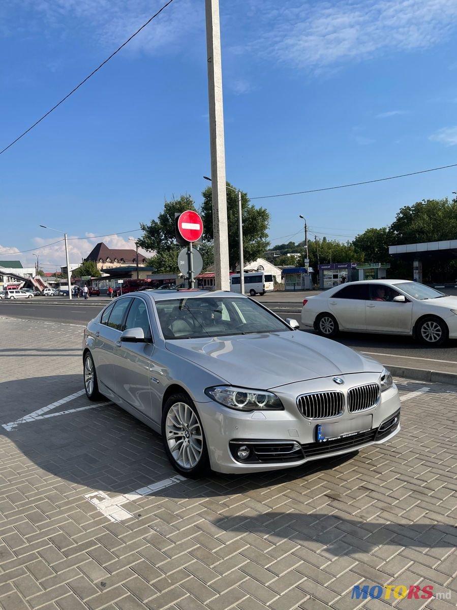 2014' BMW 5 Series photo #4