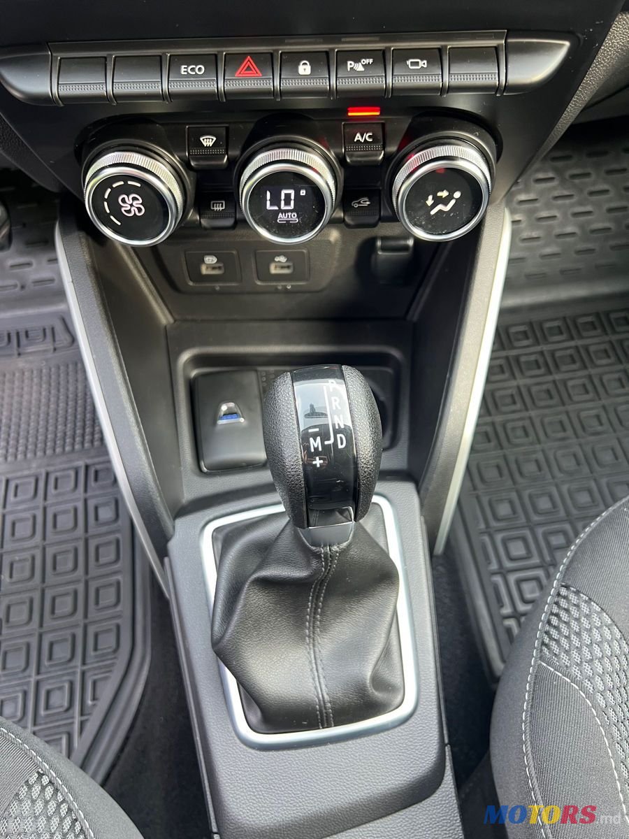 2022' Dacia Duster photo #6