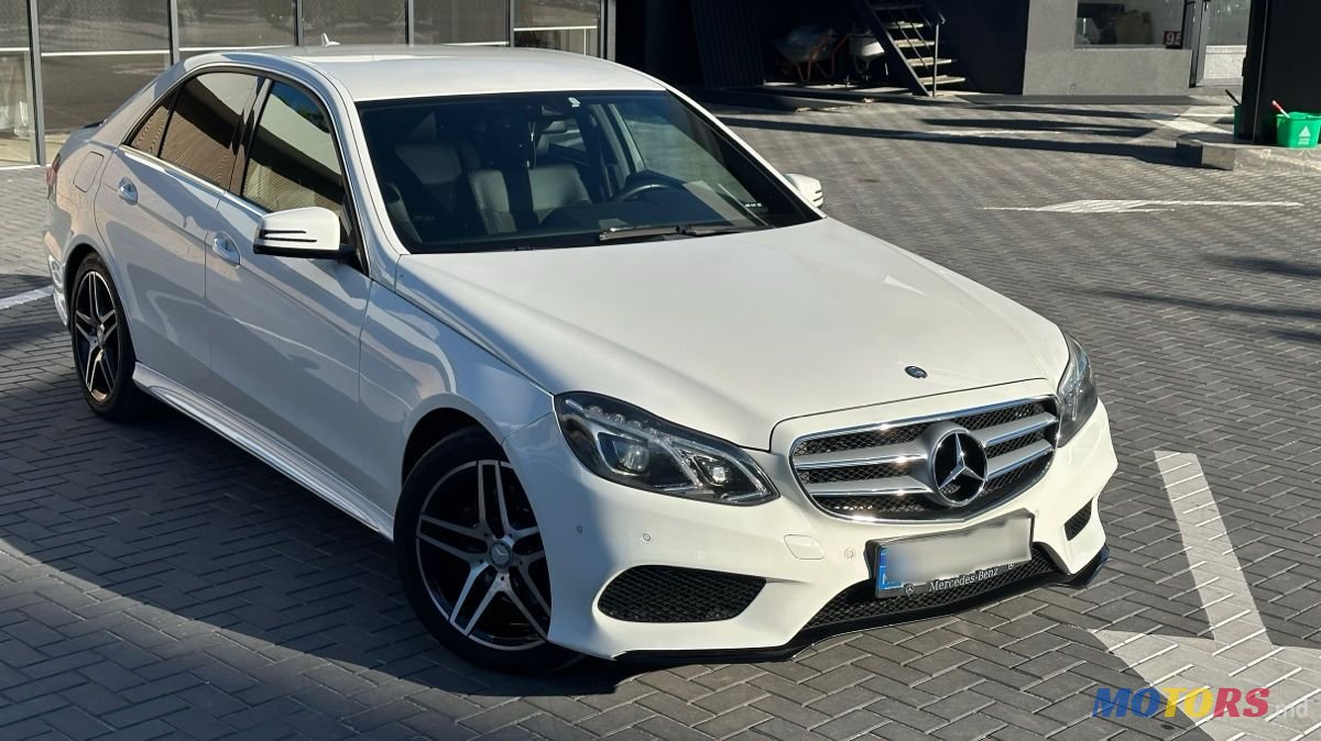 2014' Mercedes-Benz E-Class photo #1