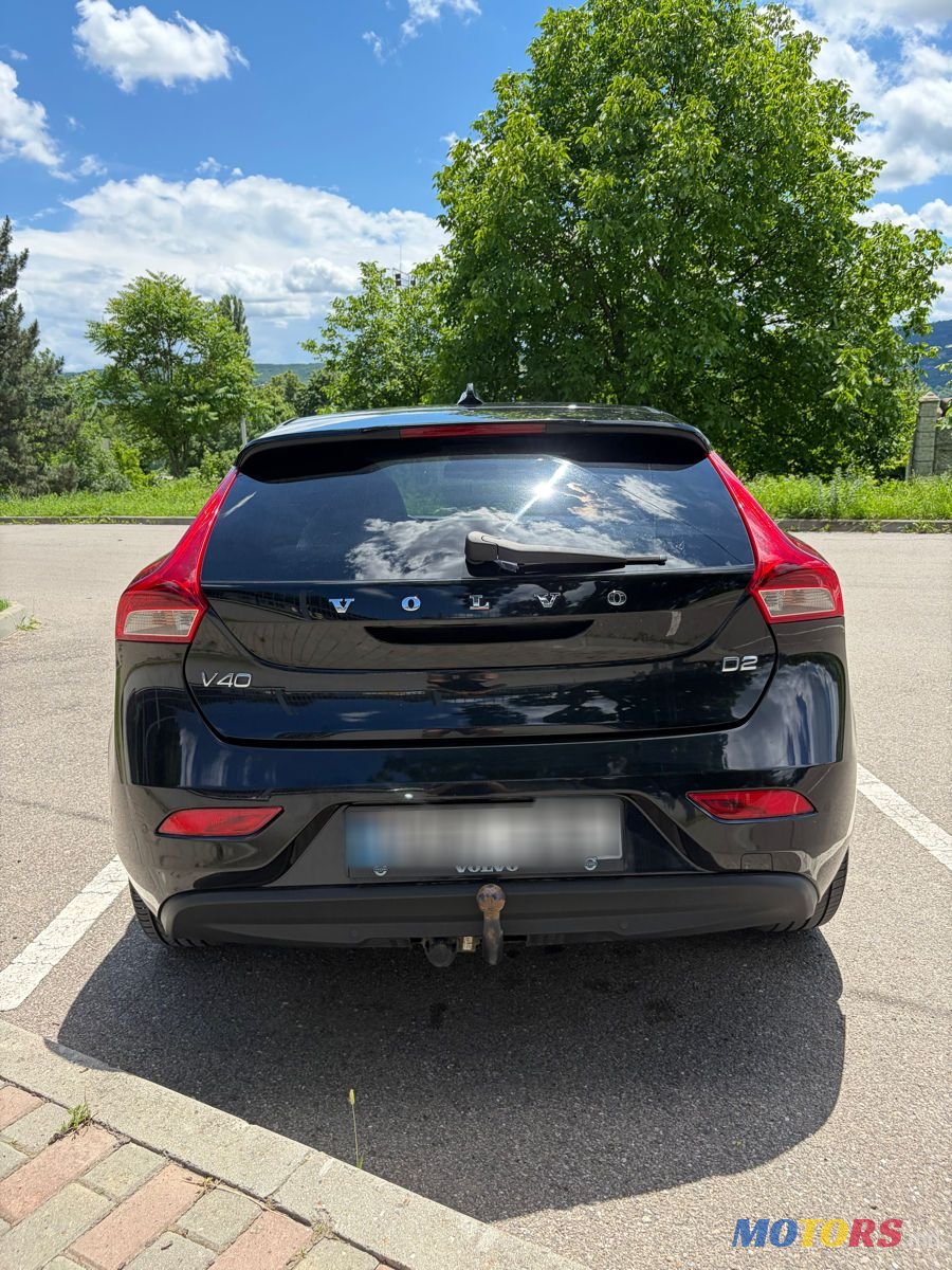 2015' Volvo V40 photo #3