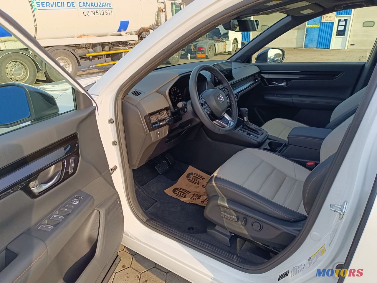 2023' Honda CR-V photo #3