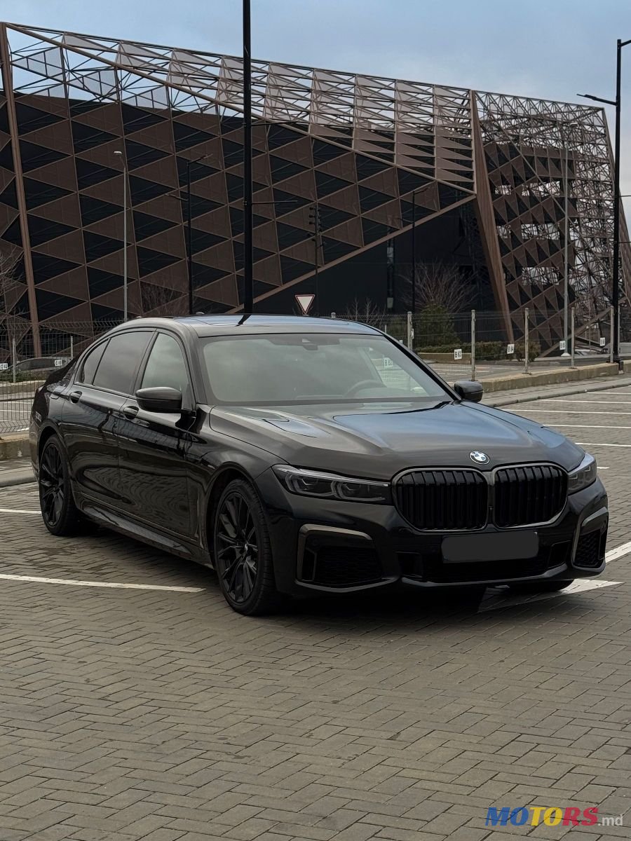 2021' BMW 7 Series photo #6