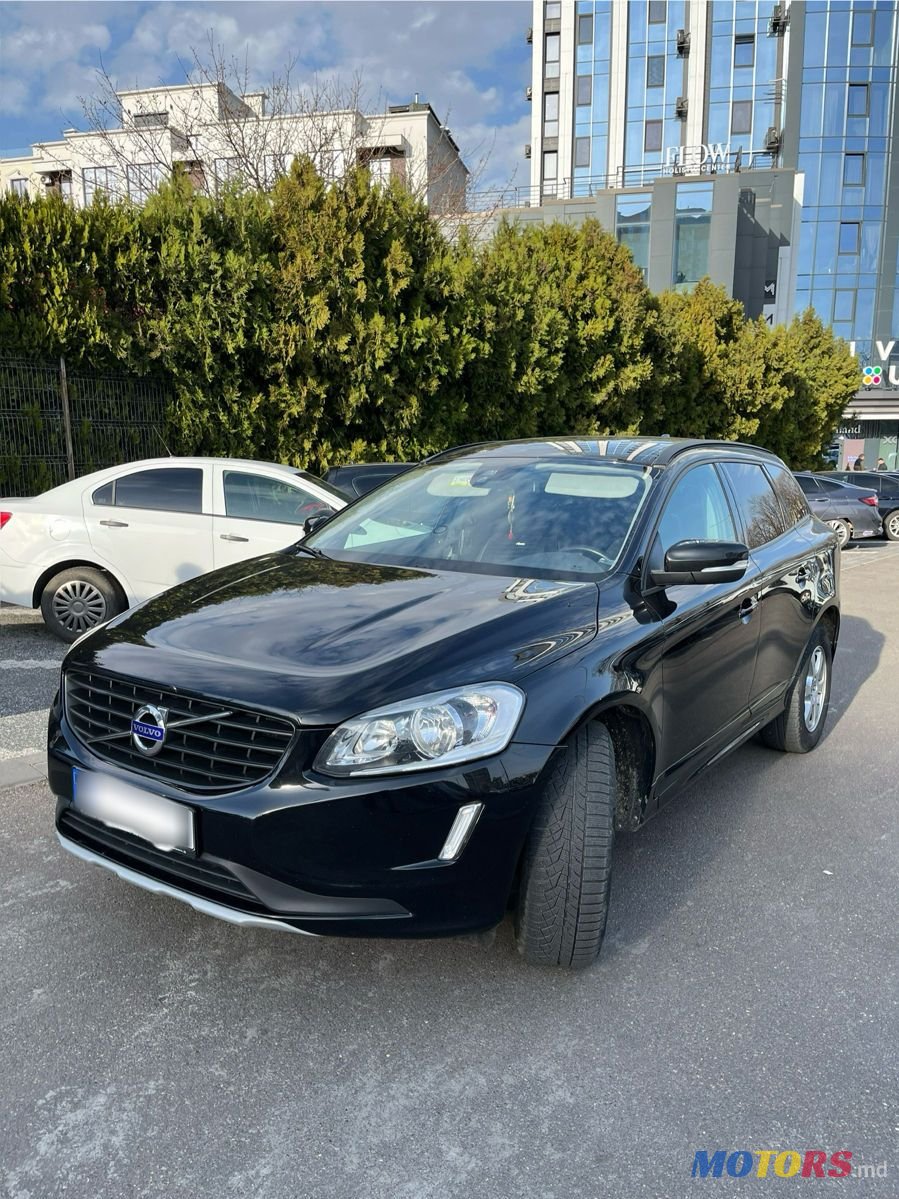 2017' Volvo XC60 photo #2