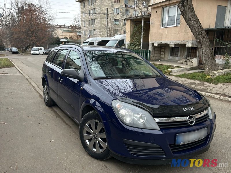 2006' Opel Astra photo #2