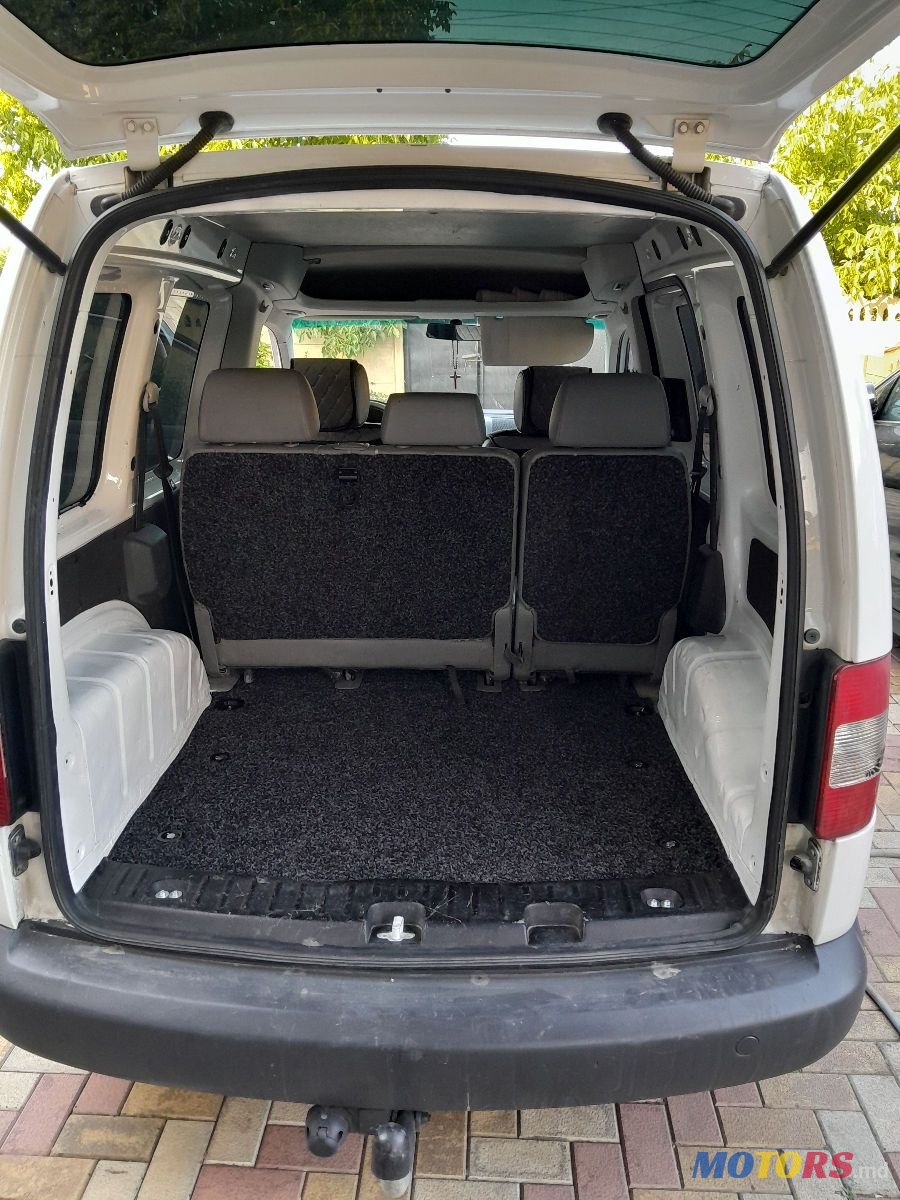 2008' Volkswagen Caddy photo #5