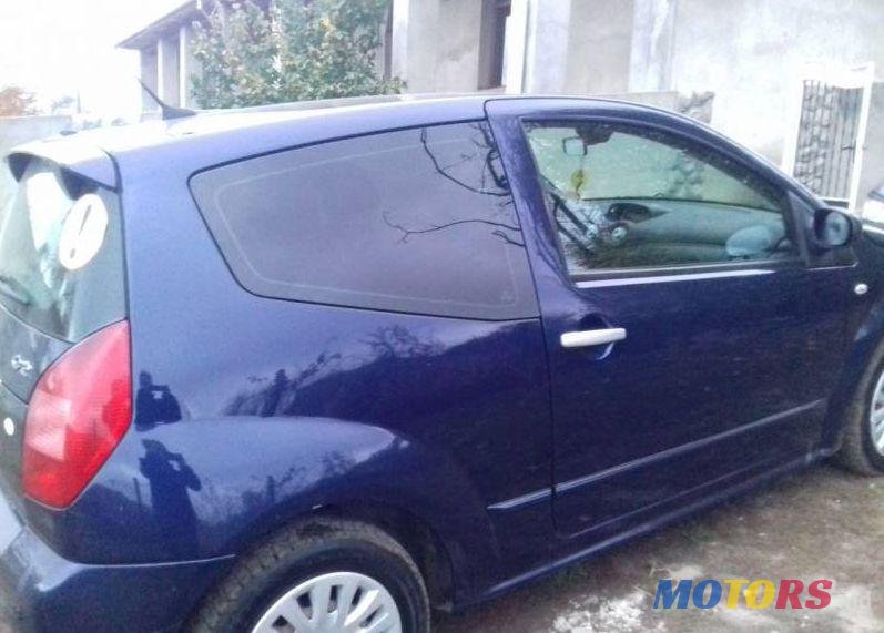 2004' Citroen C2 photo #1