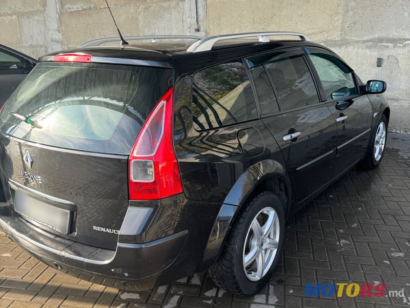 2007' Renault Megane photo #2