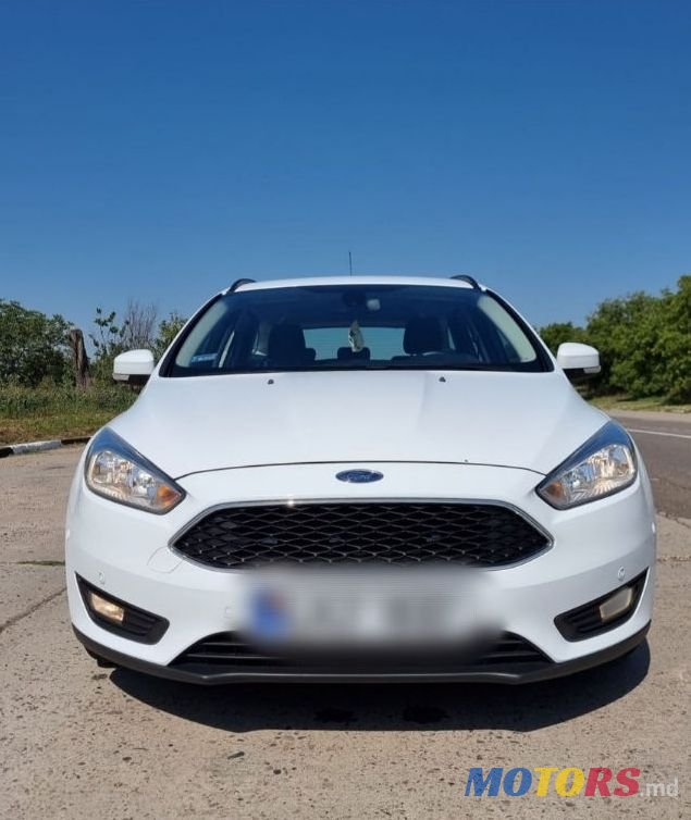 2015' Ford Focus photo #2