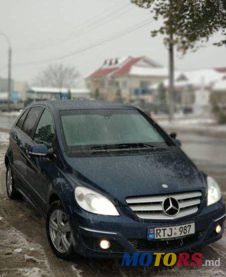 2011' Mercedes-Benz B photo #1