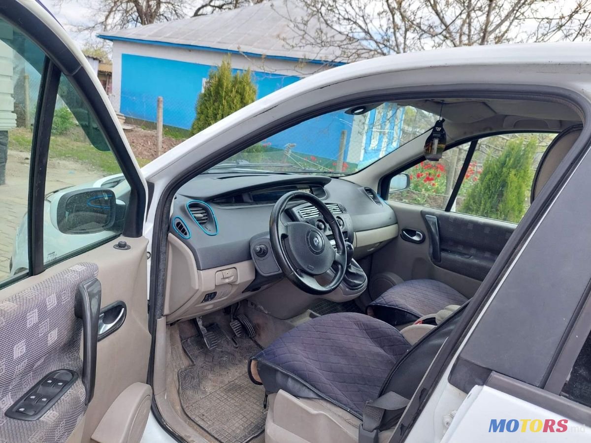 2004' Renault Scenic photo #6