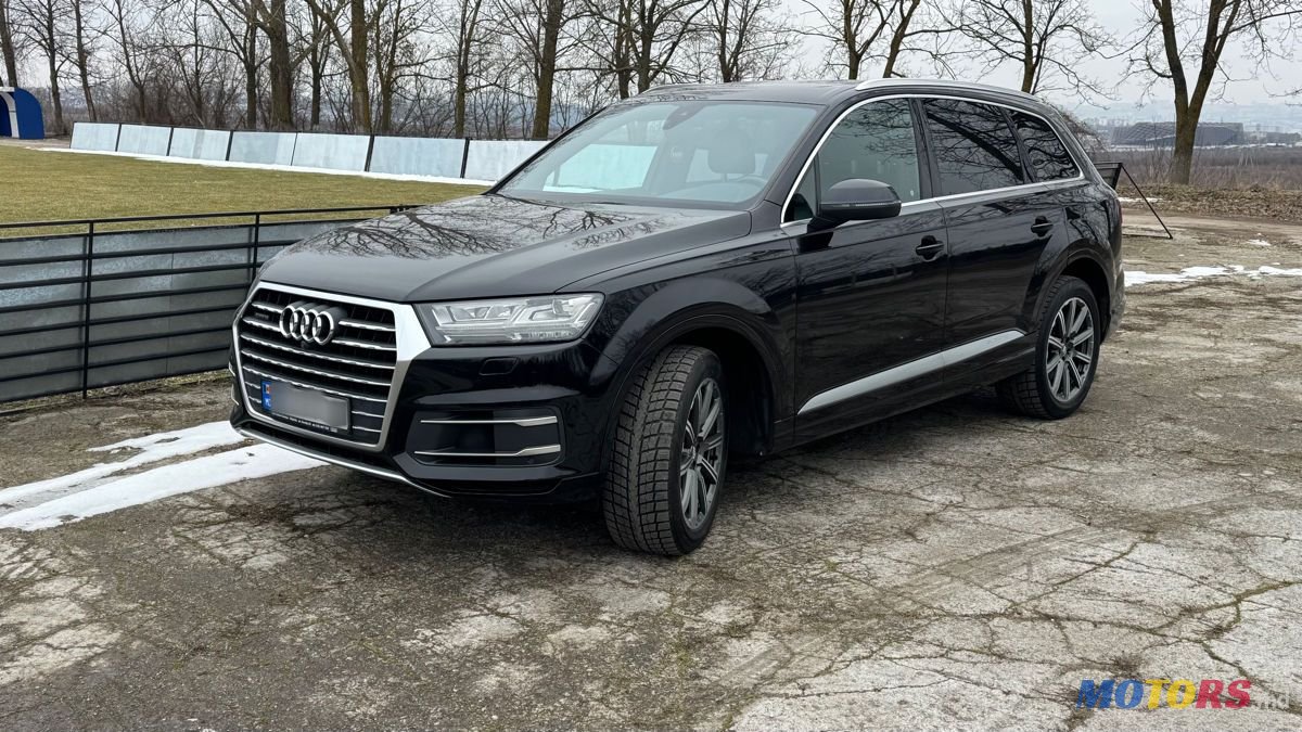 2018' Audi Q7 photo #4