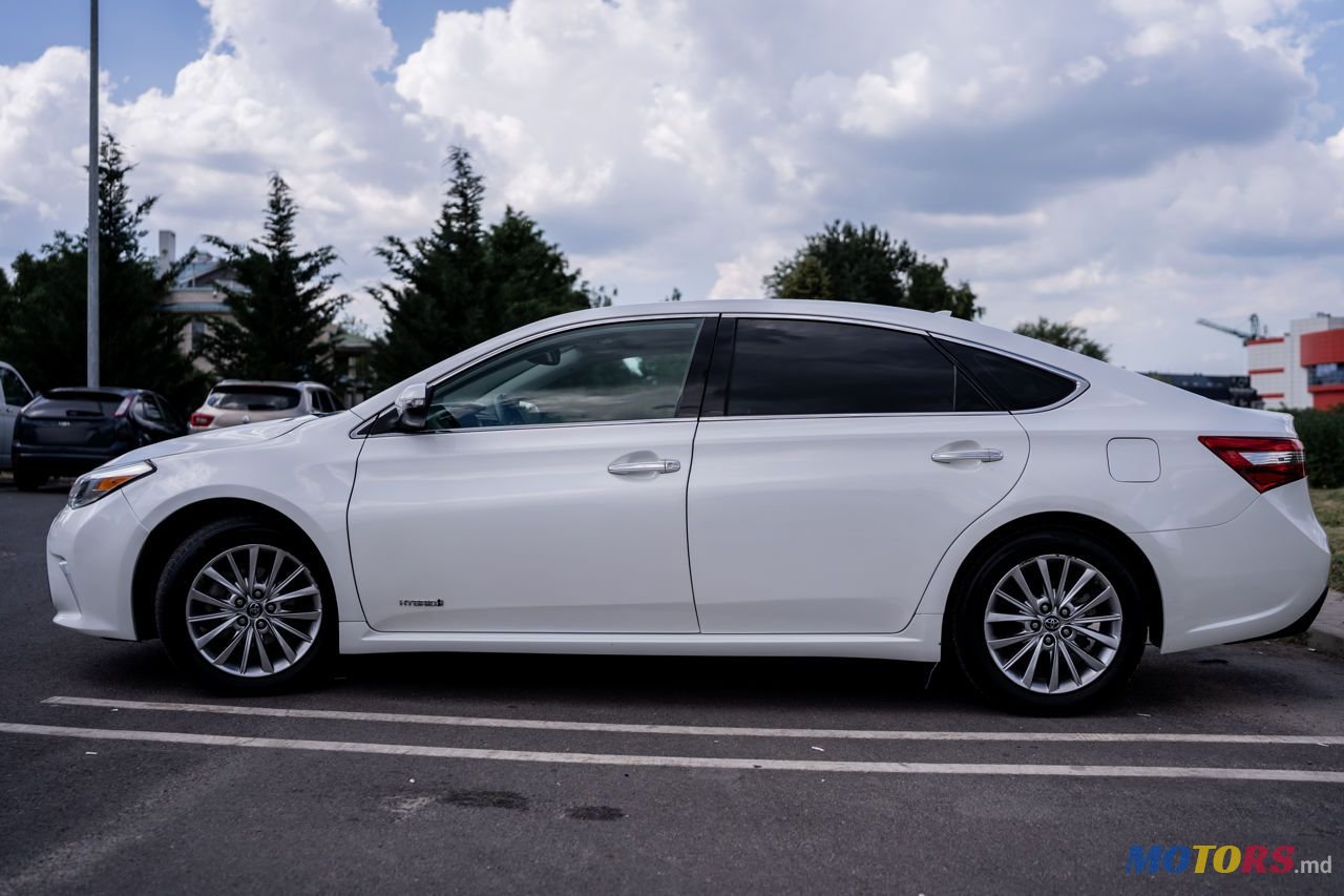 2017' Toyota Avalon photo #6