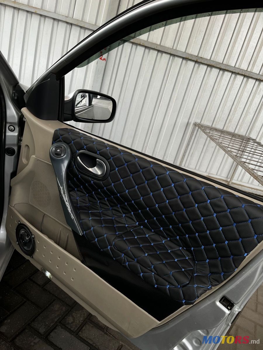 2007' Renault Megane photo #5