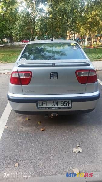 2001' SEAT Cordoba photo #3