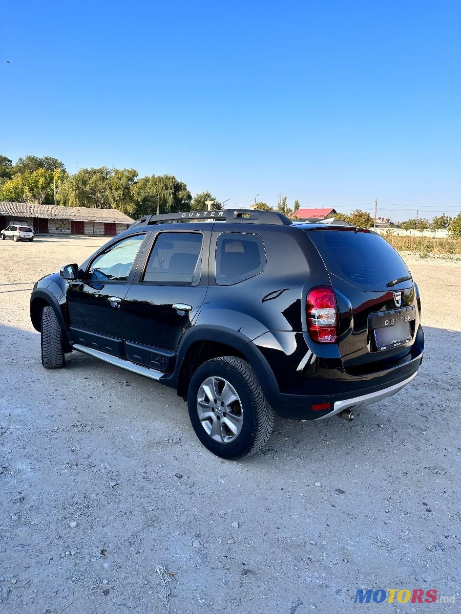 2013' Dacia Duster photo #2