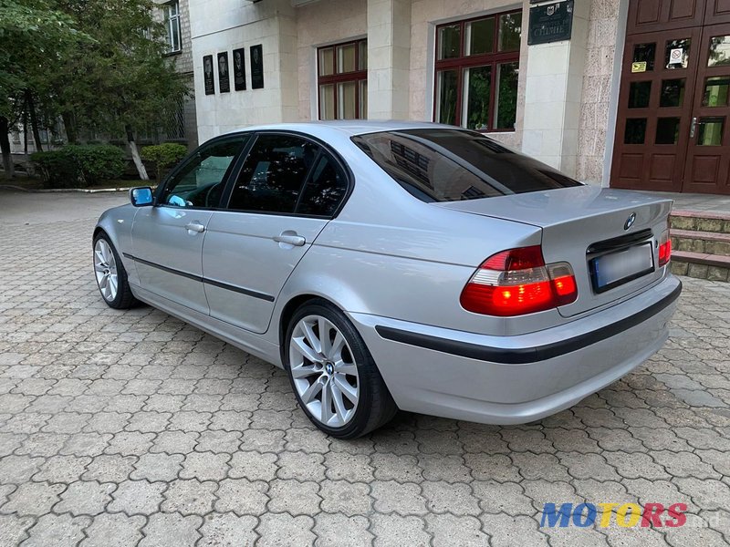 2005' BMW 3 Series photo #1