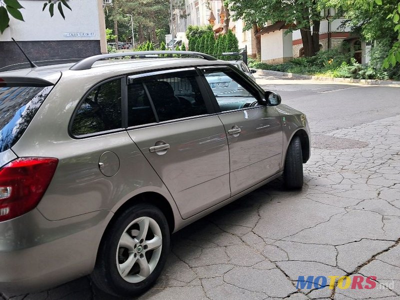 2012' Skoda Fabia photo #5