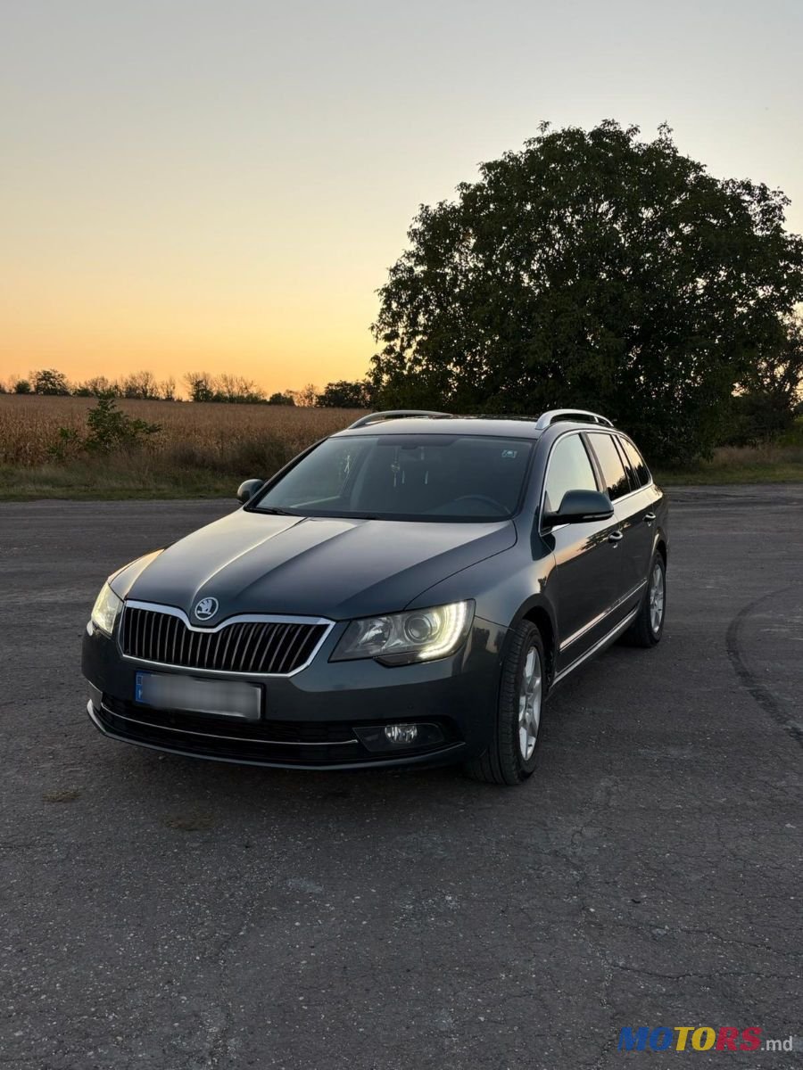 2014' Skoda Superb photo #1