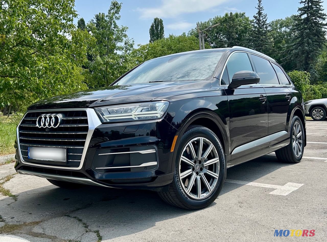 2018' Audi Q7 photo #1