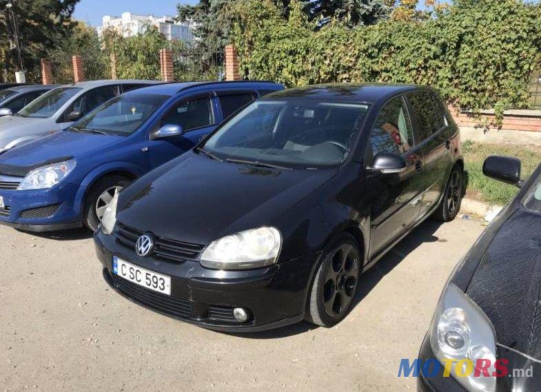 2005' Volkswagen Golf photo #1