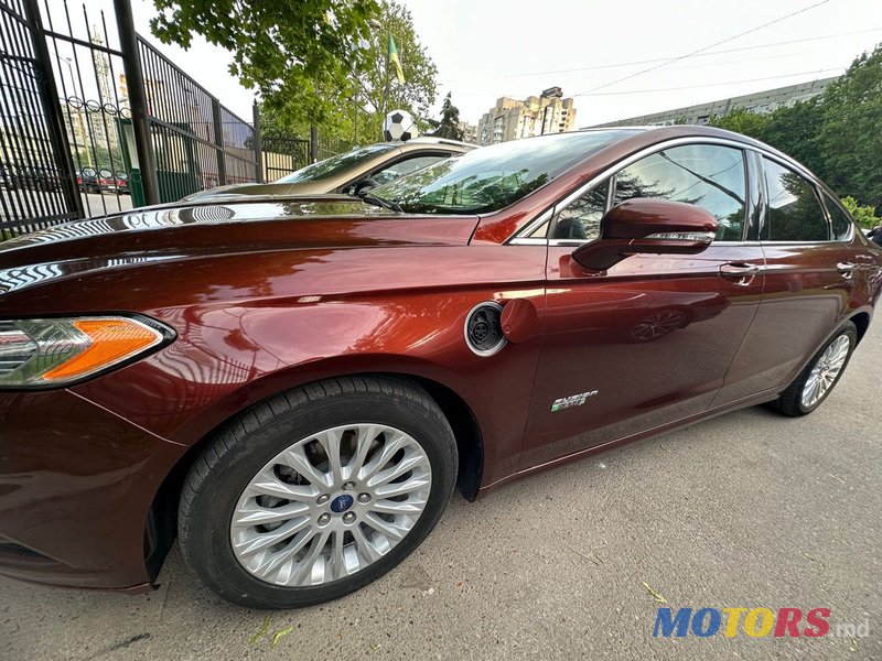 2016' Ford Fusion photo #2