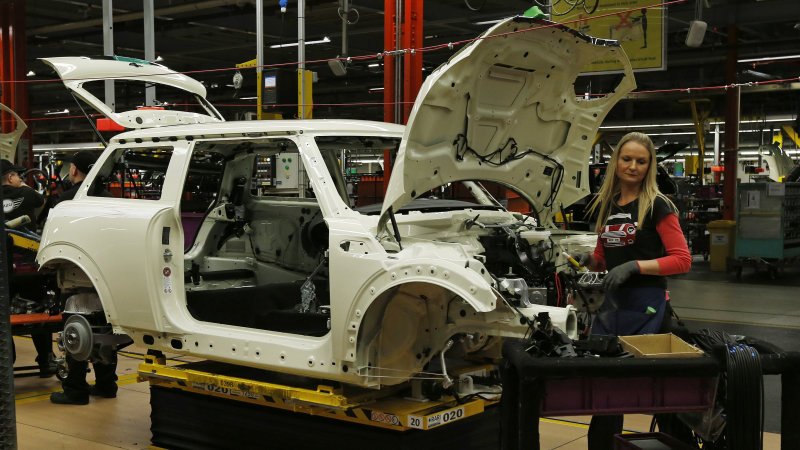BMW's Mini plant closes for 4 weeks for the Brexit that didn't happen