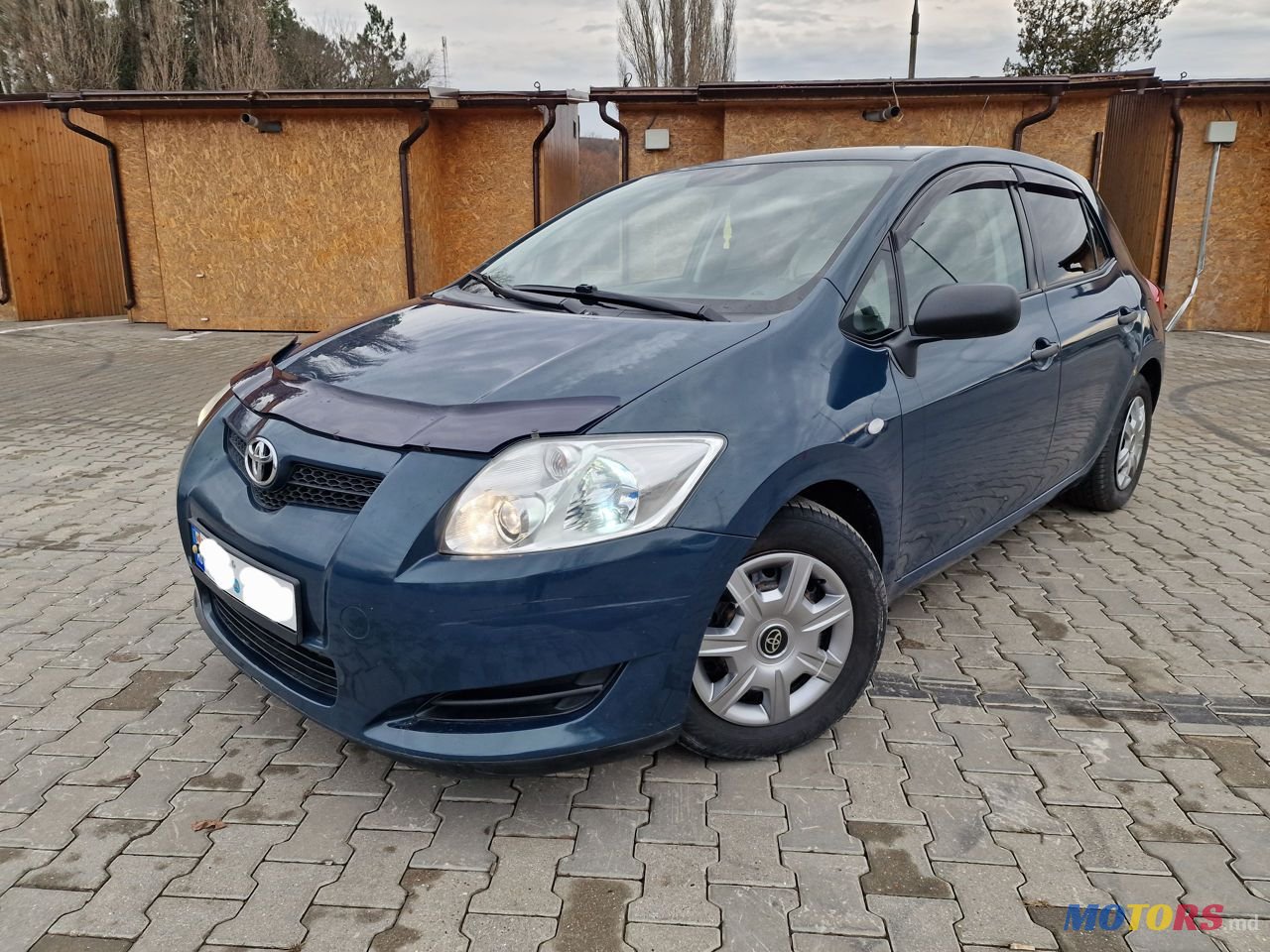 2008' Toyota Auris photo #2