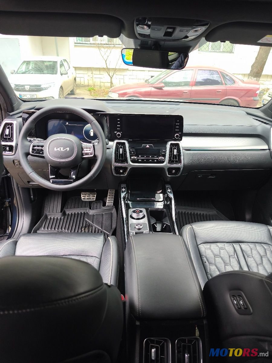 2022' Kia Sorento photo #5