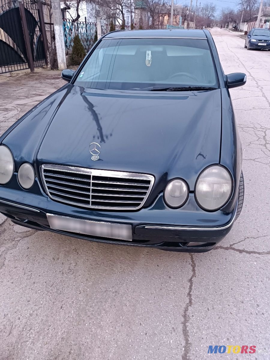 2001' Mercedes-Benz E Класс photo #1