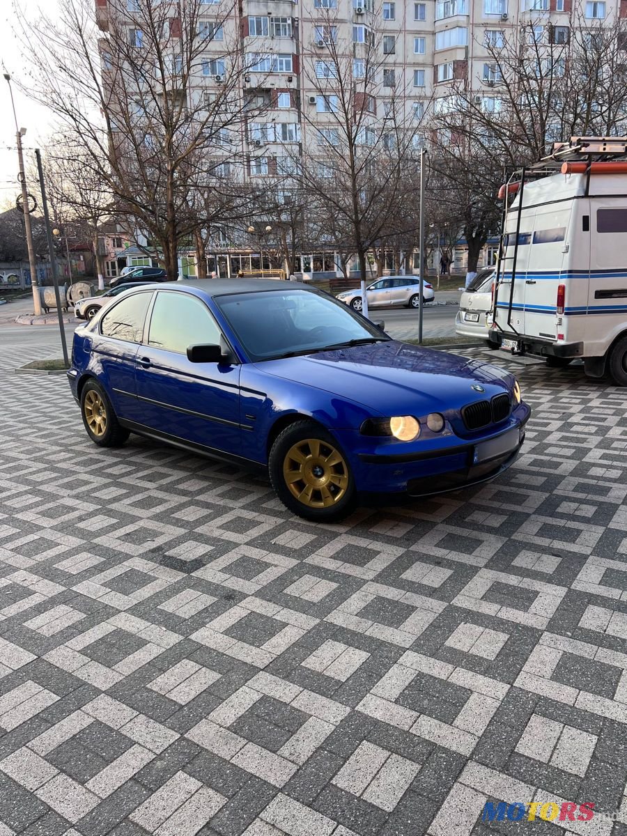 2002' BMW 3 Series Coupe photo #3