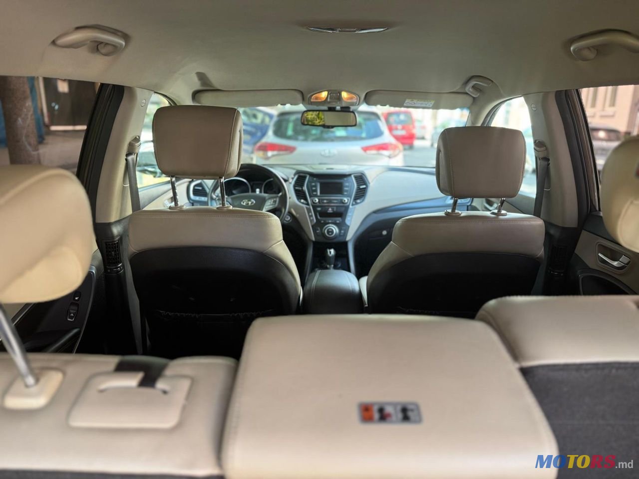 2016' Hyundai Santa Fe photo #3