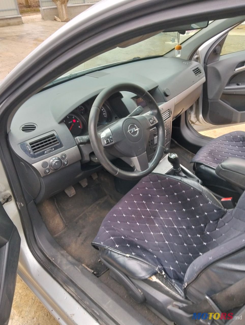 2006' Opel Astra photo #4