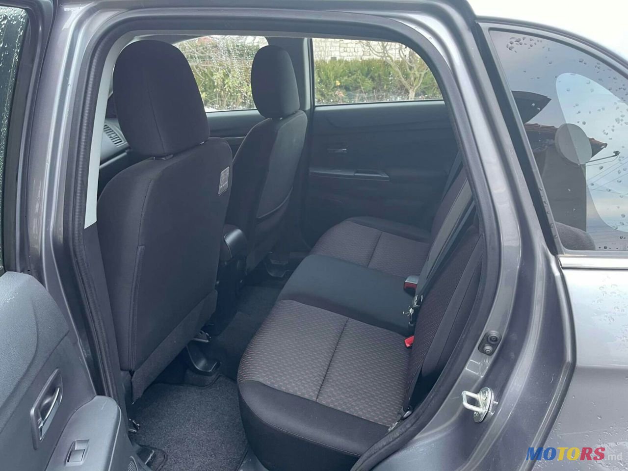 2016' Mitsubishi ASX photo #3