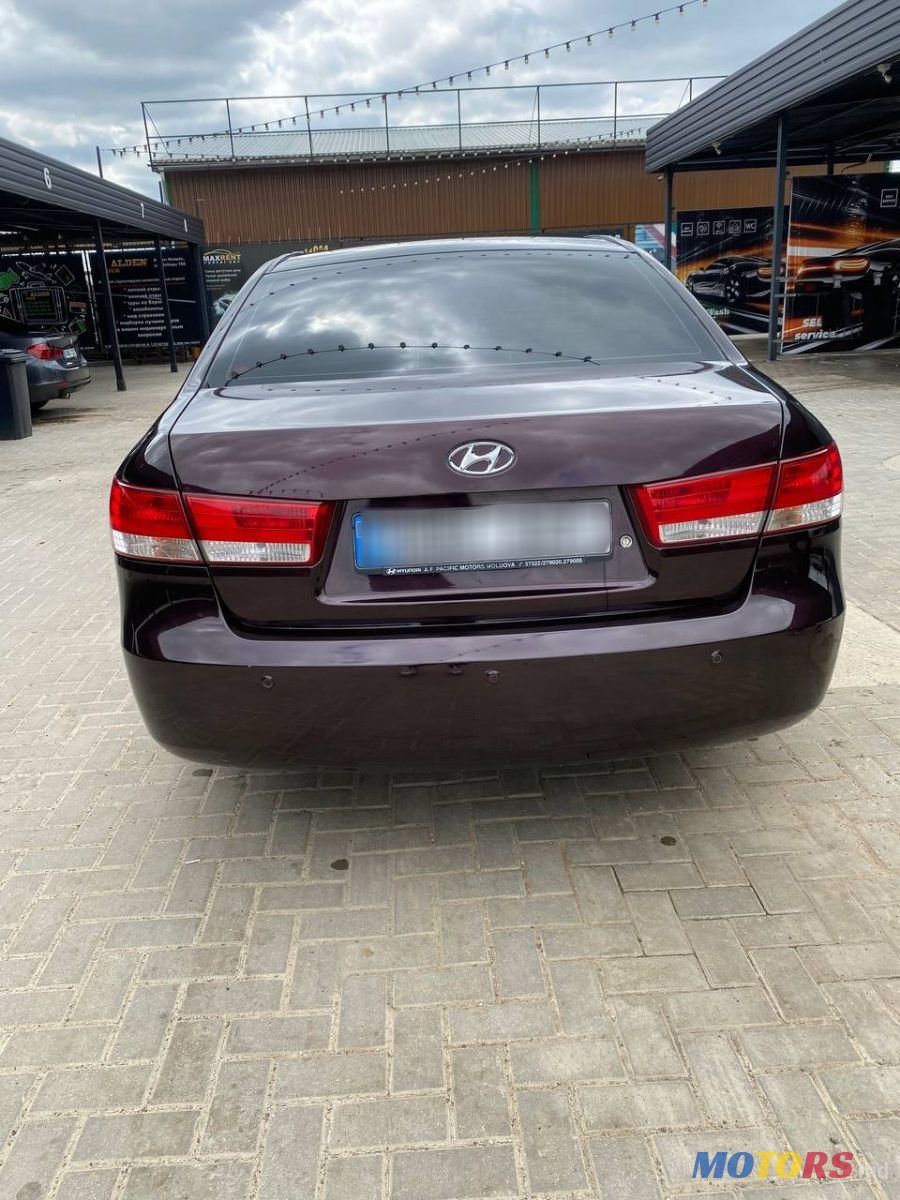 2007' Hyundai Sonata photo #2