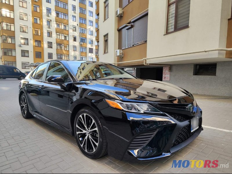 2018' Toyota Camry photo #1