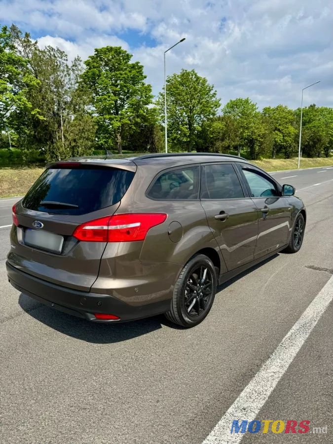 2016' Ford Focus photo #2