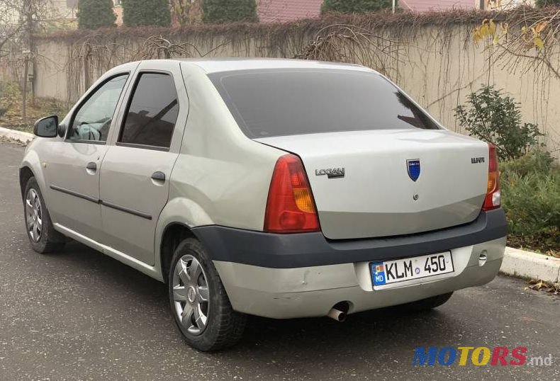2005' Dacia Logan photo #1
