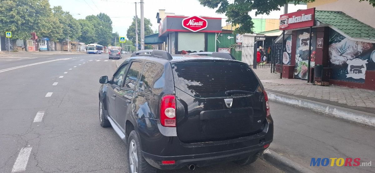 2011' Dacia Duster photo #3