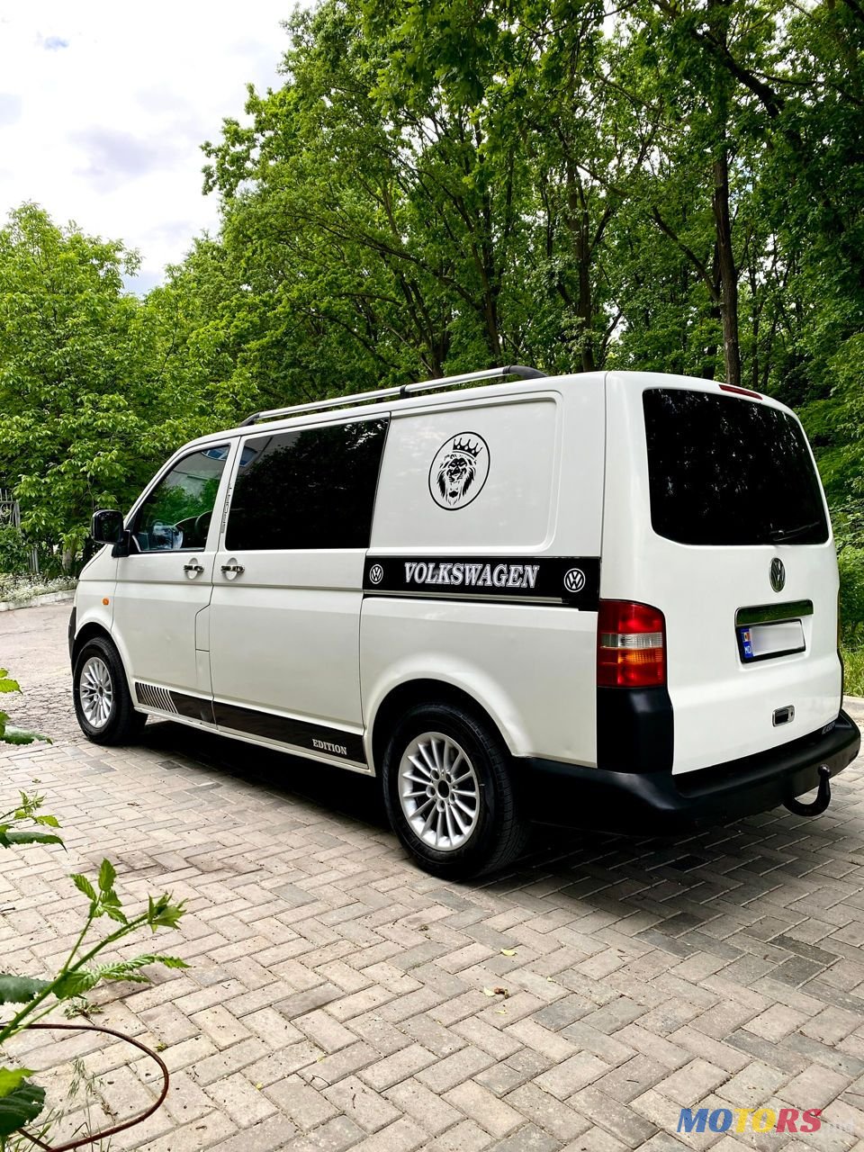 2005' Volkswagen Transporter photo #4