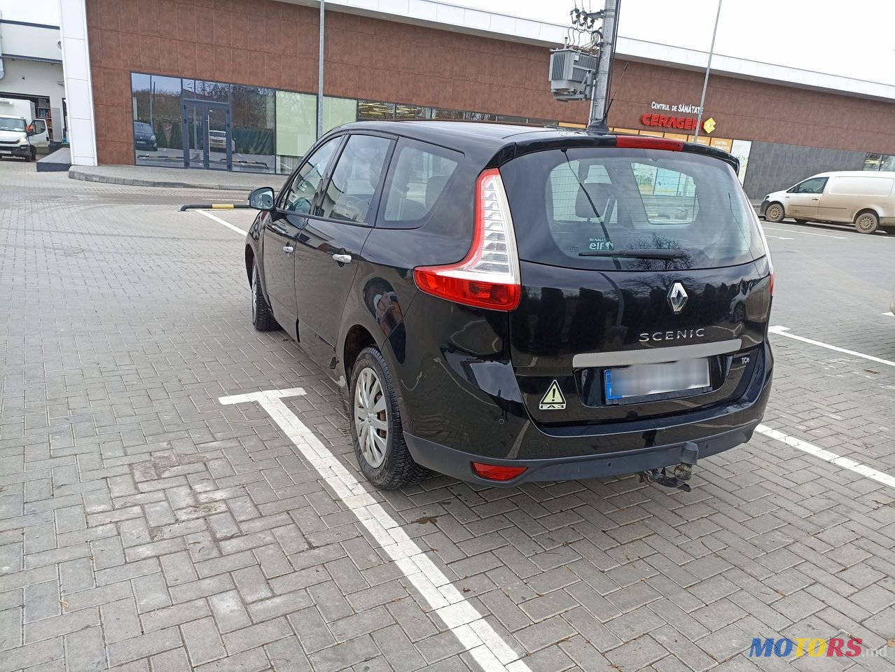 2011' Renault Grand Scenic photo #6