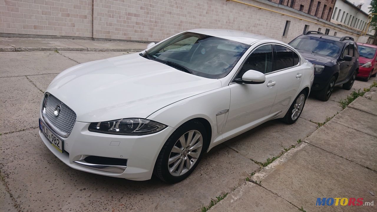 2012' Jaguar XF photo #1