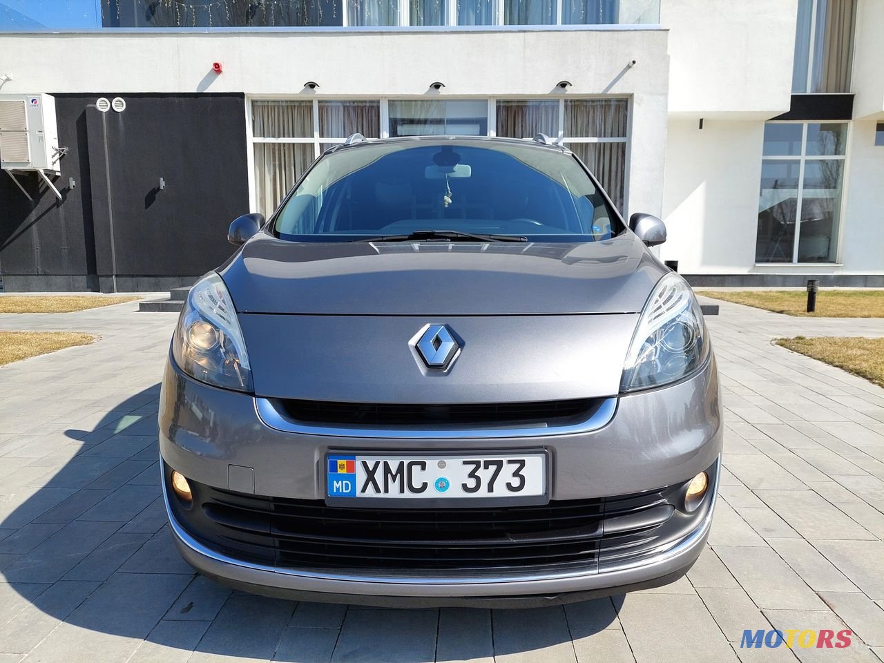 2013' Renault Grand Scenic photo #5