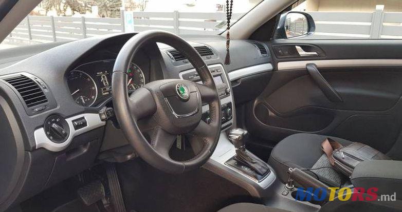 2009' Skoda Octavia photo #1