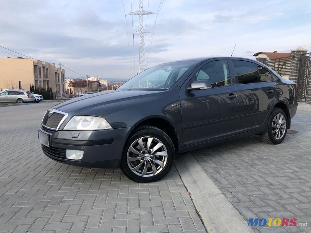 2007' Skoda Octavia photo #1