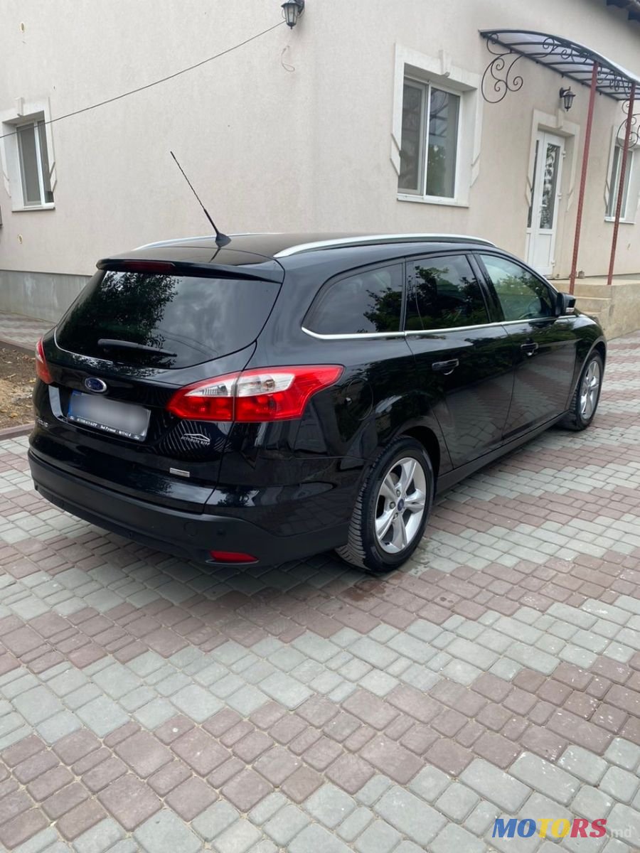 2012' Ford Focus photo #4